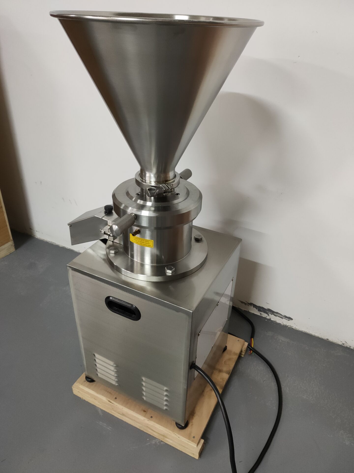 Peanut Butter Machine Maker Co - Peanut Butter Snack recensie en prijs